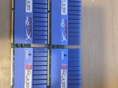 16 GB Kingston DDR2 RAM