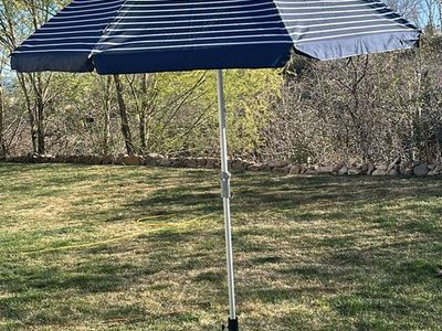 Umbrella With Heavy Base