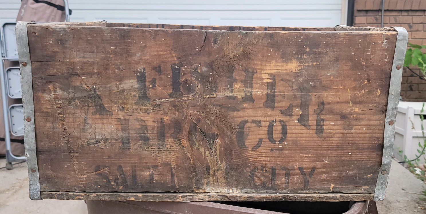 A. Fisher Brewing Pre-Prohibition Bottle Crate H. Wagener Brewing Salt Lake City Utah *read