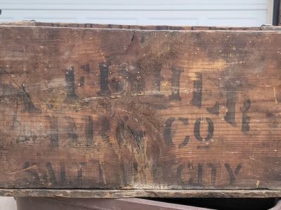 A. Fisher Brewing Pre-Prohibition Bottle Crate H. Wagener Brewing Salt Lake City Utah *read
