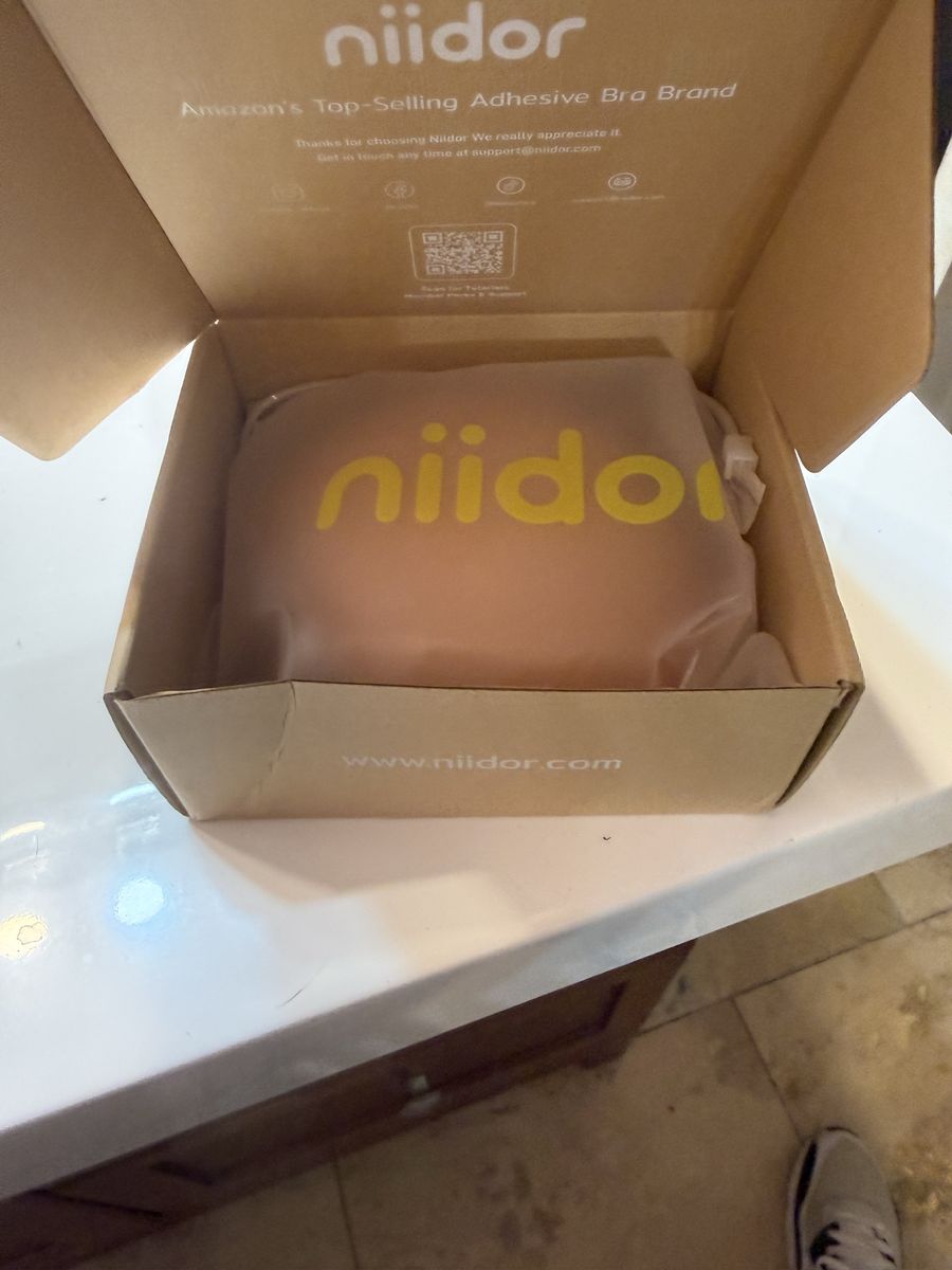 New Niidor Nude Silicone Adhesive Push-Up Strapless Backless Bra, Cup Size C