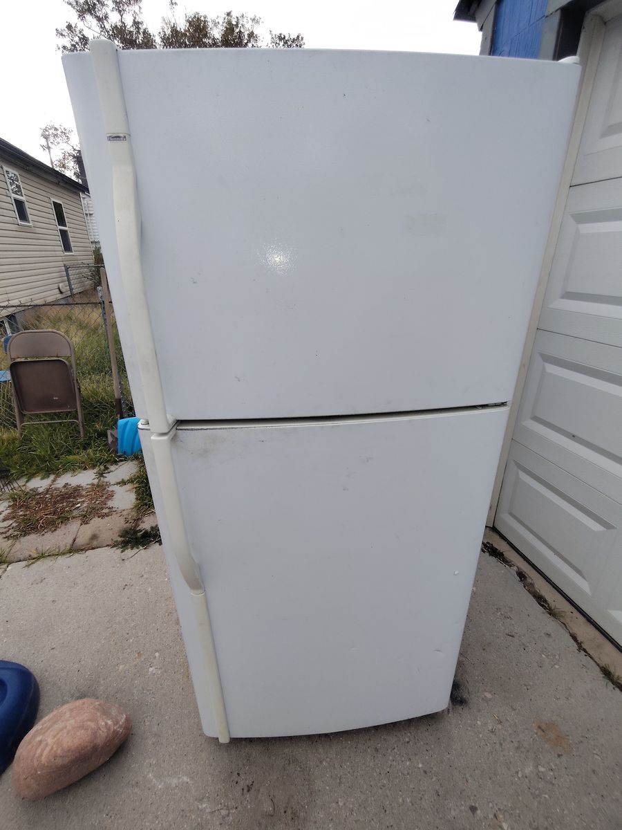 Refrigerator & freezer
