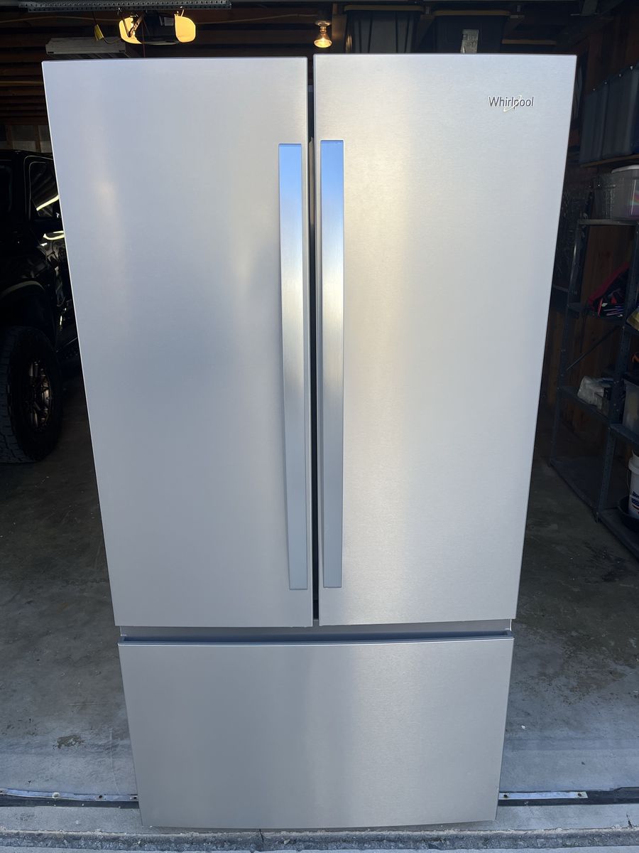 Whirlpool 31 Cu. Ft. French Door Refrigerator Like New Condition W Ice Maker