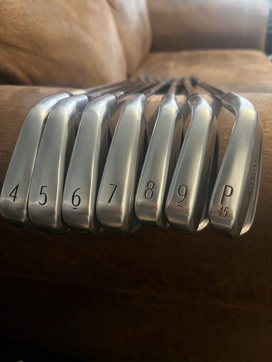 Titleist T100 Irons 4-PW, KBS S-Taper 120 shafts, like new grips