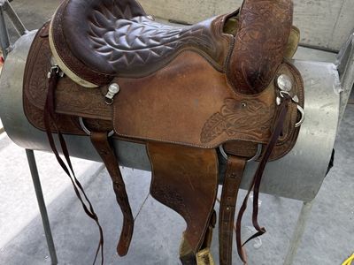 16” Courts Saddlery Saddle