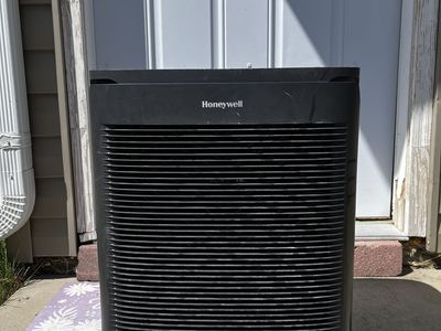 Honeywell HPA3300B True HEPA Allergen Air Purifier w/ Germ, Odor Reduction - Black