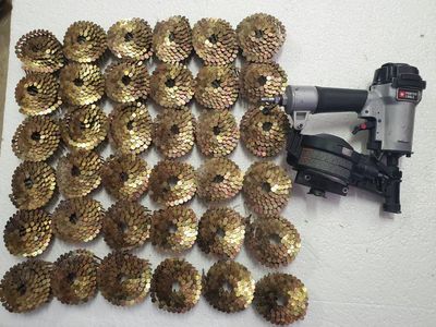 Porter-Cable Roofing Nailer w/ 36 Coils Roofing Nails