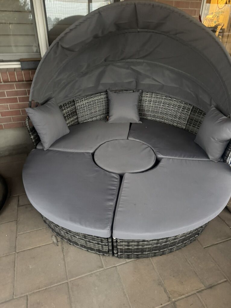Patio Day Bed
