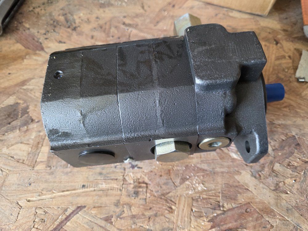 28 GPM Wood Splitter Pump