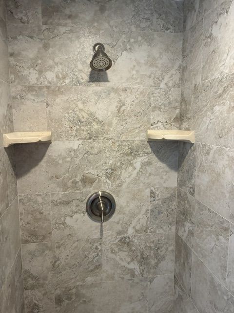 Main image 12