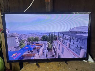 32” Onn television