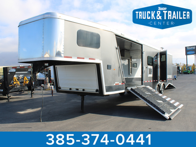 Logan Coach HPGN 31' Trailer