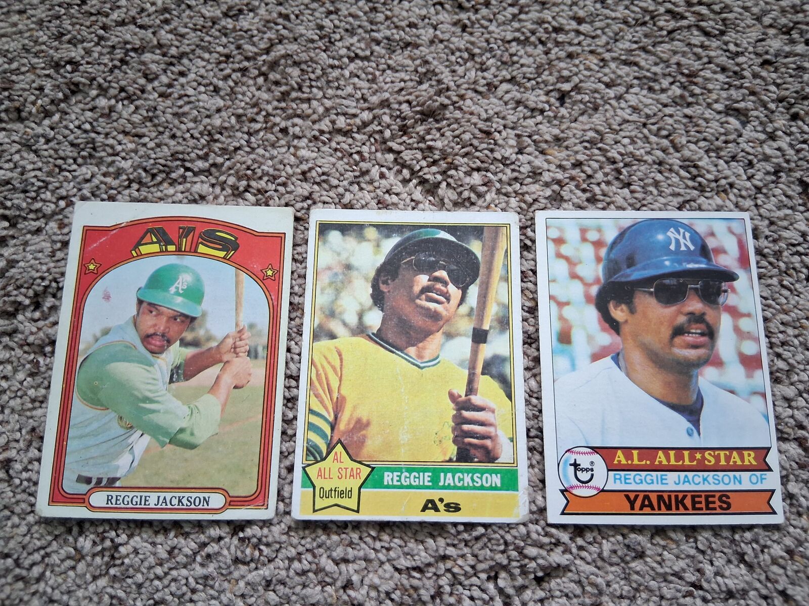 3 Reggie Jackson Cards From 70s