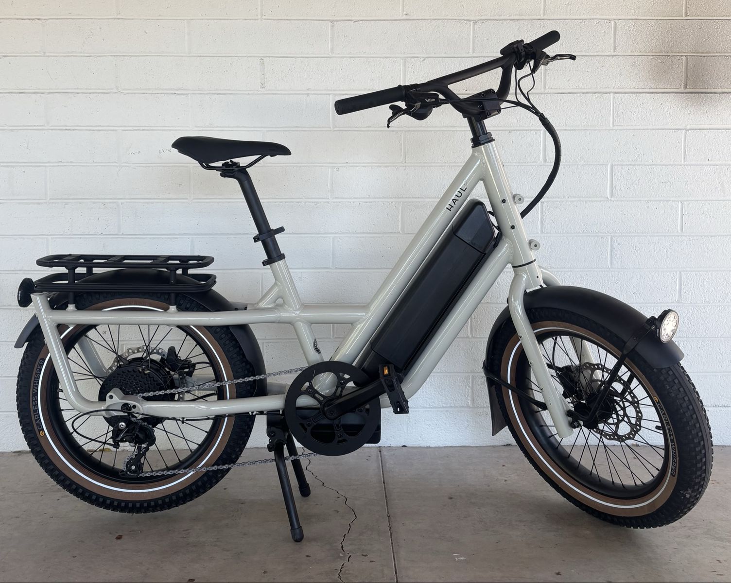 Mint! Specialized Globe ST E-Bike