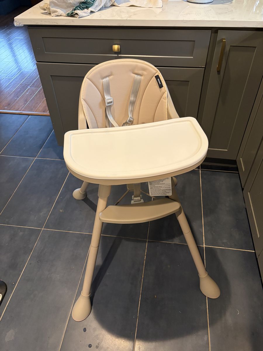 Like New Harppa Baby High Chair