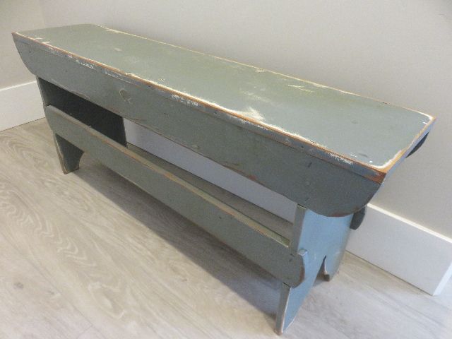 DECORATIVE AND VERY STRONG “DISTRESSED FINISHED” BENCH – GREAT FOR MUD ROOM OR JUST A FUNCTIONAL DECORATION.