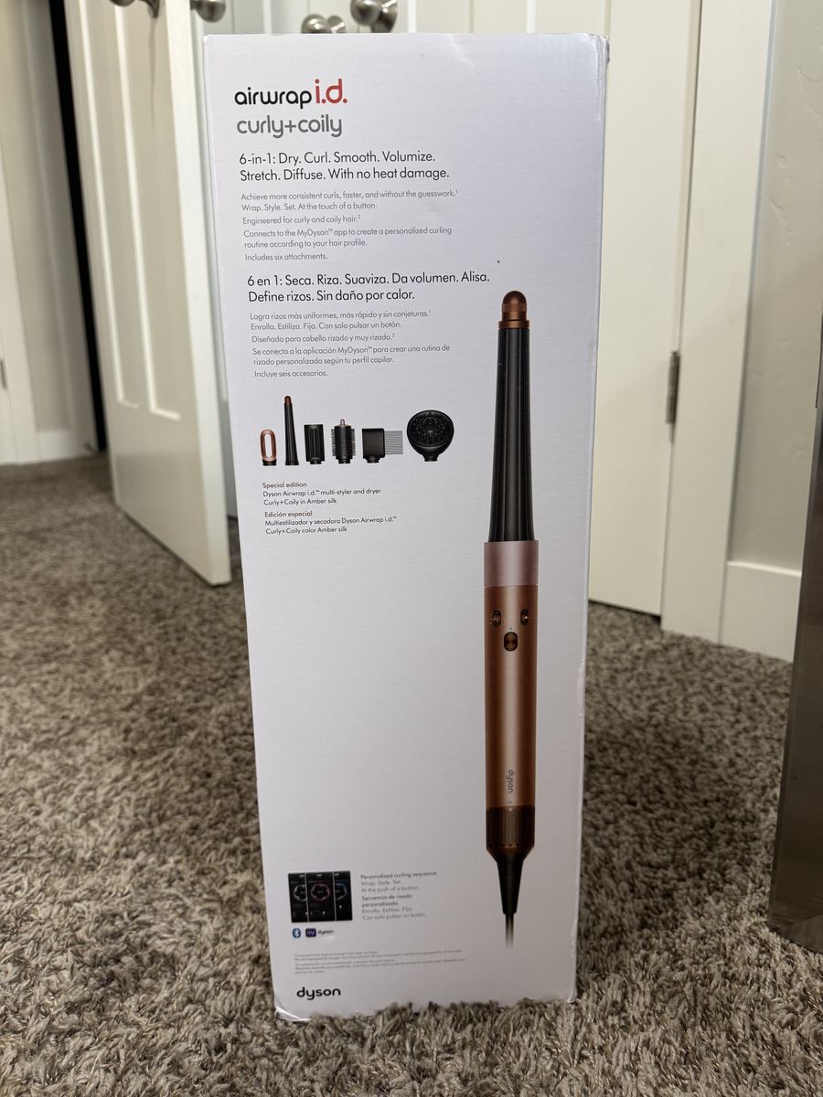 Dyson Airwrap i.d multi-styler curly and coily