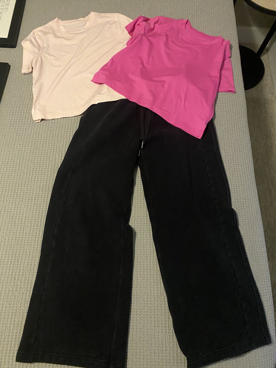 Lululemon size small lot