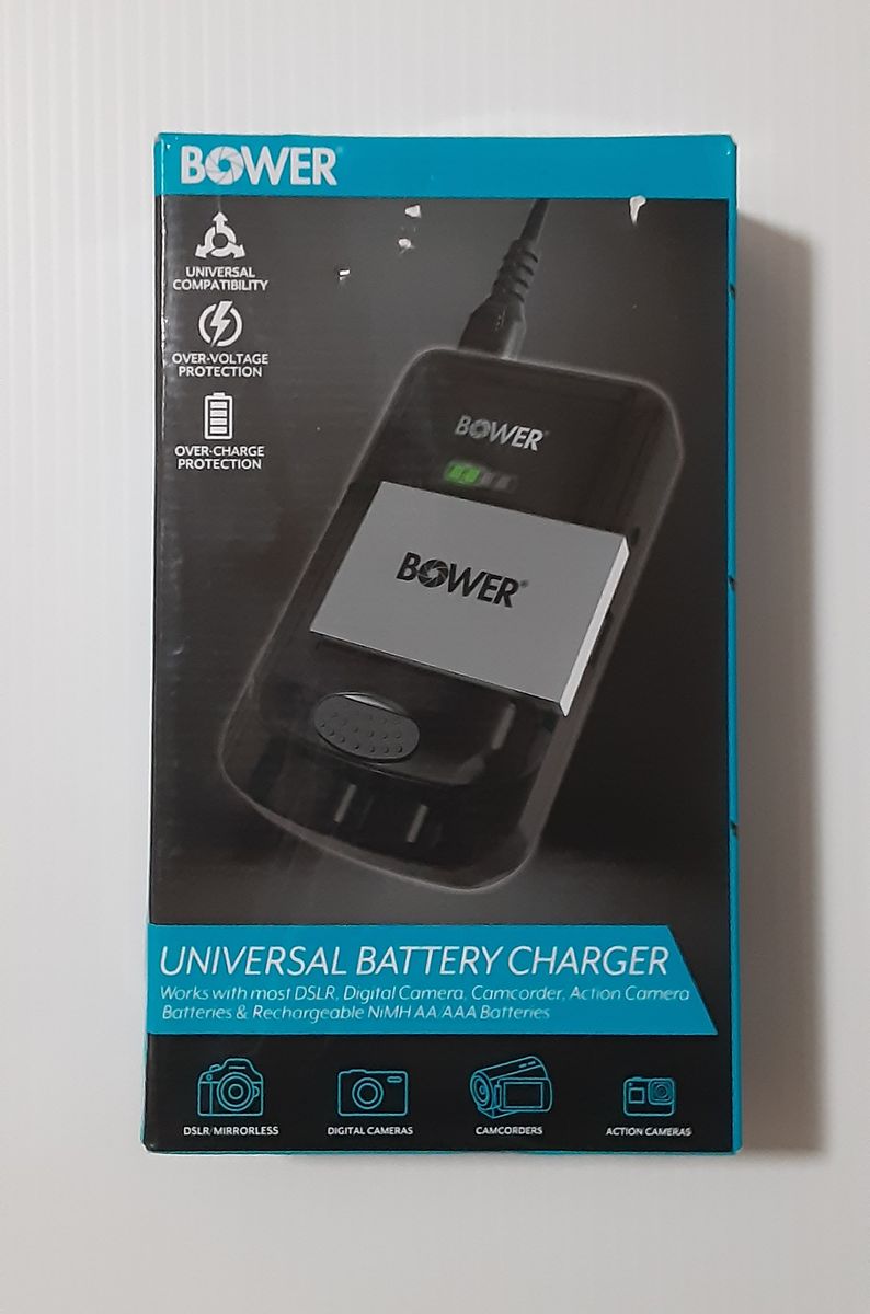 Bower DSLR Universal Battery Charger - New