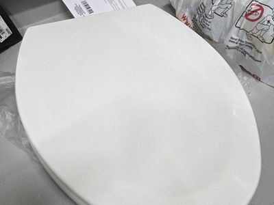 Bemis Easy-Clean Elongated toilet seat