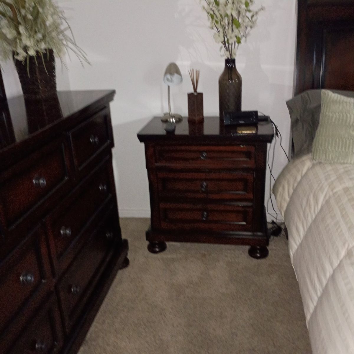 Main image 5