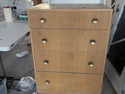 Vintage Wooden Dresser with 4 Drawers - Mid-Century Modern Style Furniture