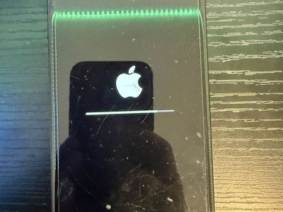 iPhone 7 Plus 128 GB unlocked just needs SIM card