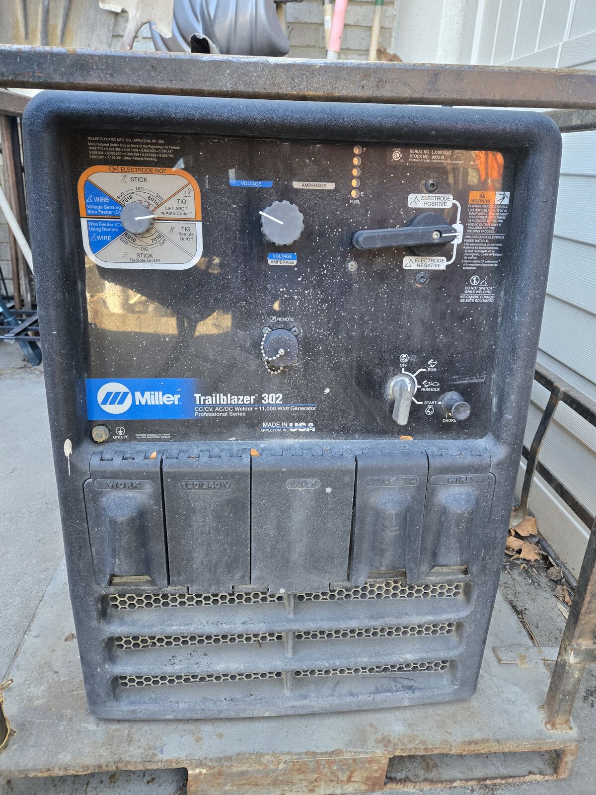 Miller Trailblazer 302 Generator / Welder