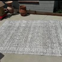 Brand new Beautiful Transitional Neutral Area Rug