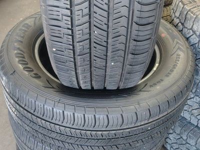 GOOD YEAR EAGLE P255/60R18. SET. 80/100