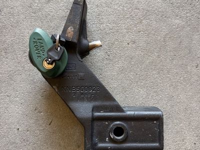 Land Rover LR3 LR4 Range Rover Sport Hitch OEM