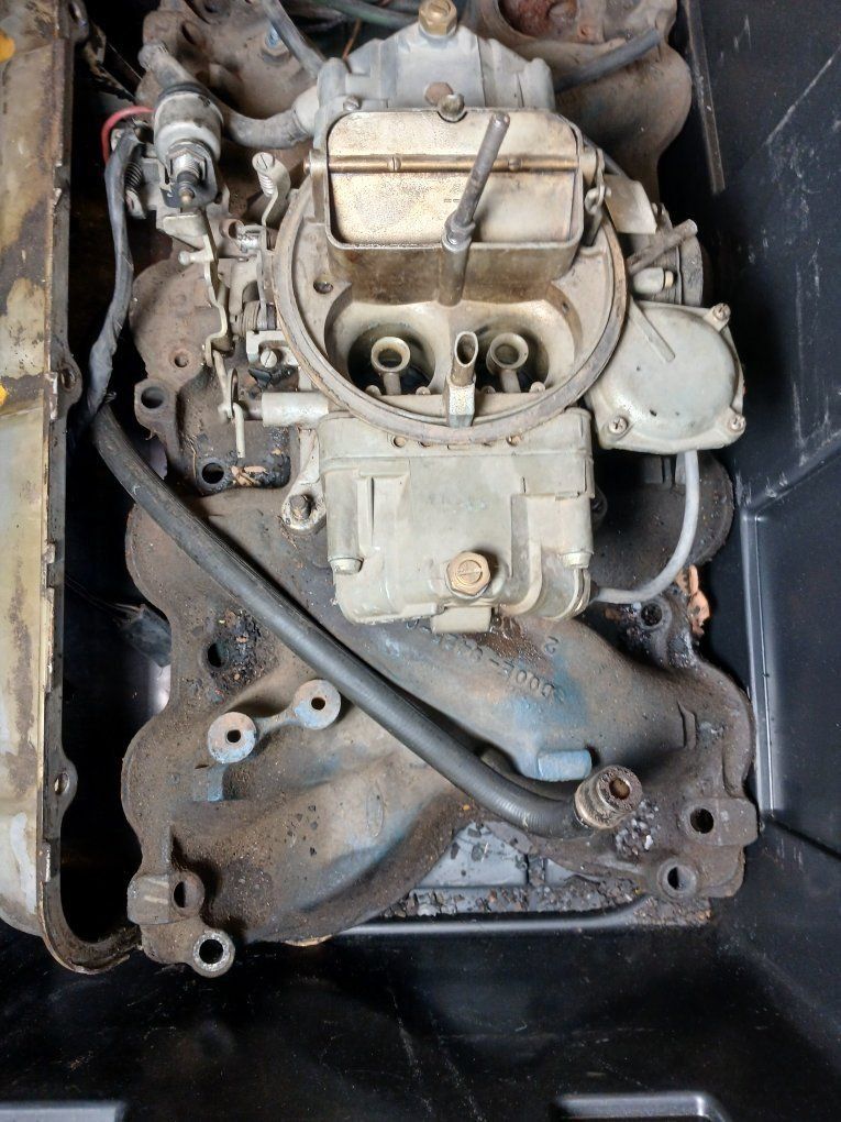 429 SCJ Factory Intake and Carburetor