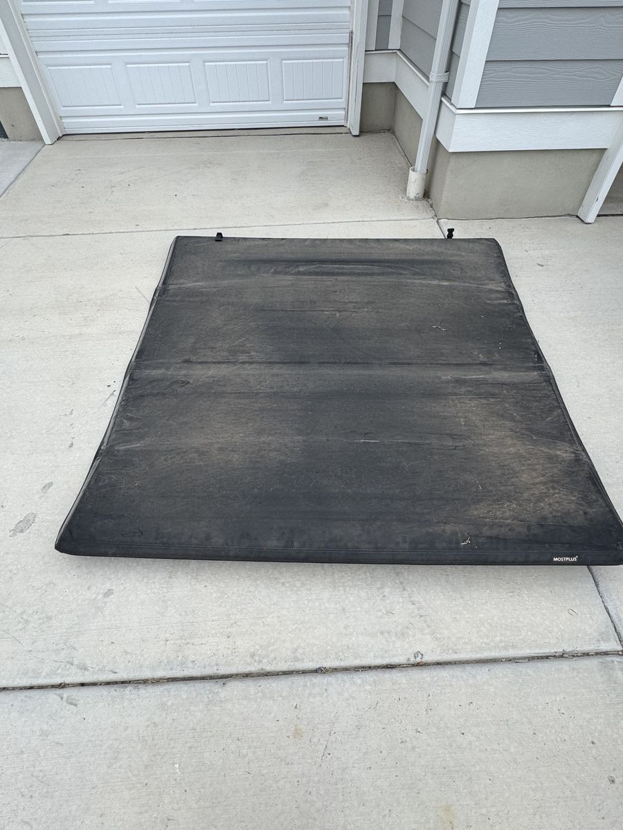 folding Tonneau Cover