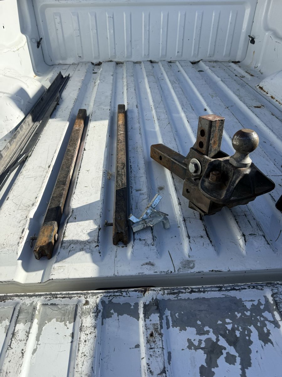 Equalizer hitch
