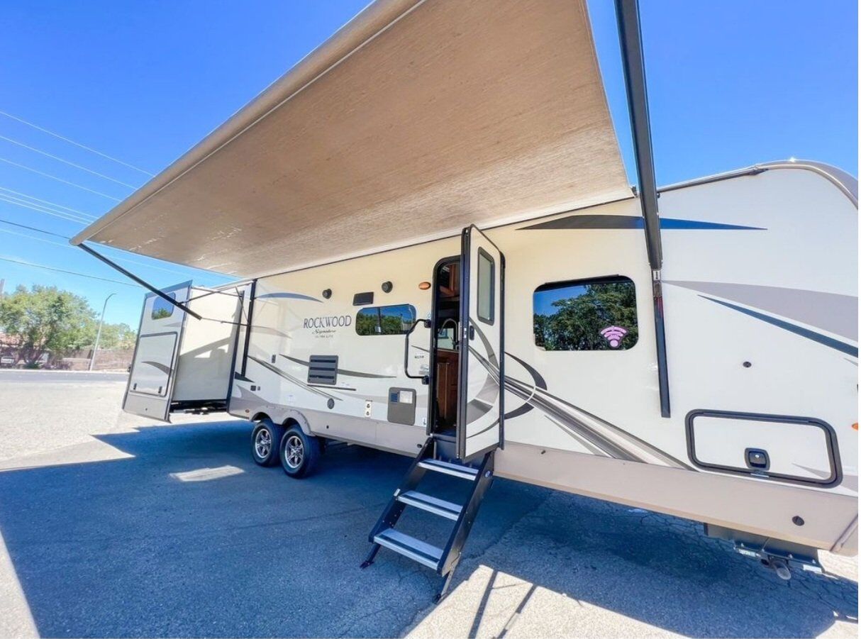 2018 Forrest River Rockwood Ultralight