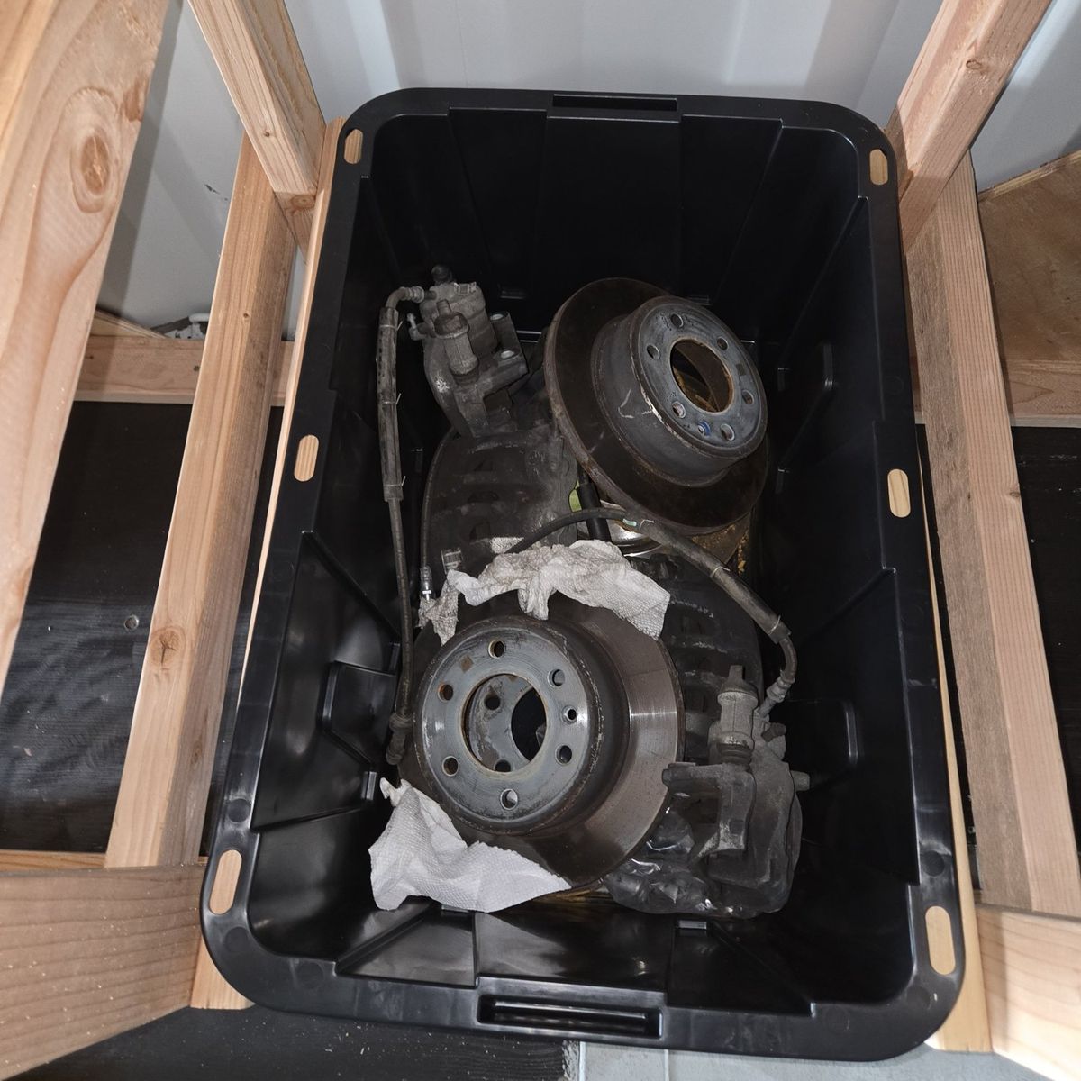 23' Sprinter Van brakes