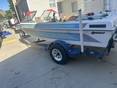 Galaxie Boat