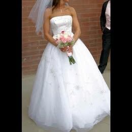 SIZE 4 WEDDING DRESS