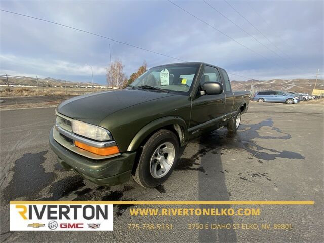 2001 Chevrolet S-10 LS
