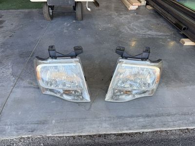 2012 Expedition Front Headlight Assemblies