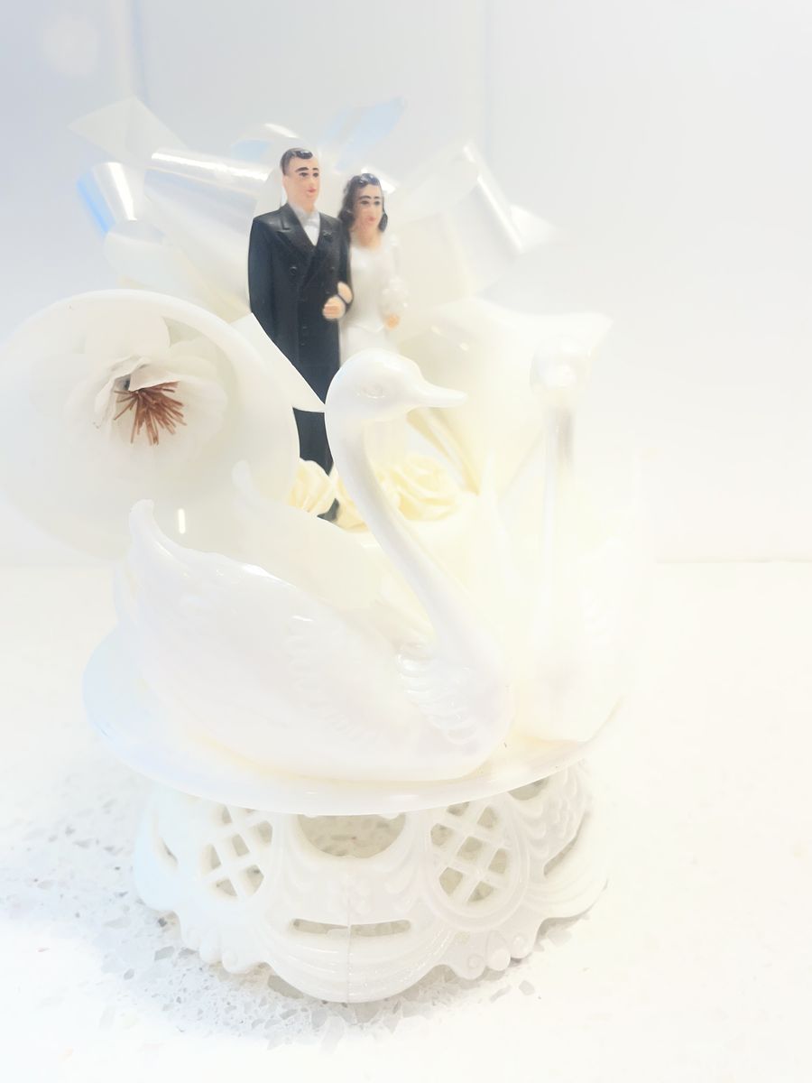 Main image 3