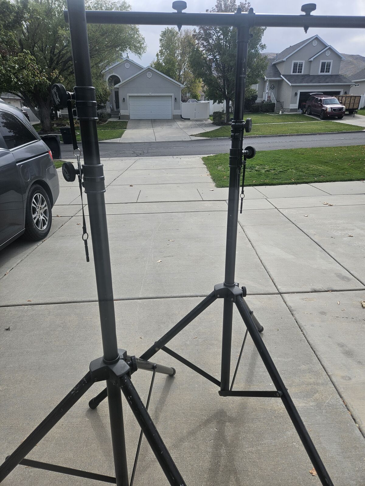 Speaker / Lighing Stands Pair