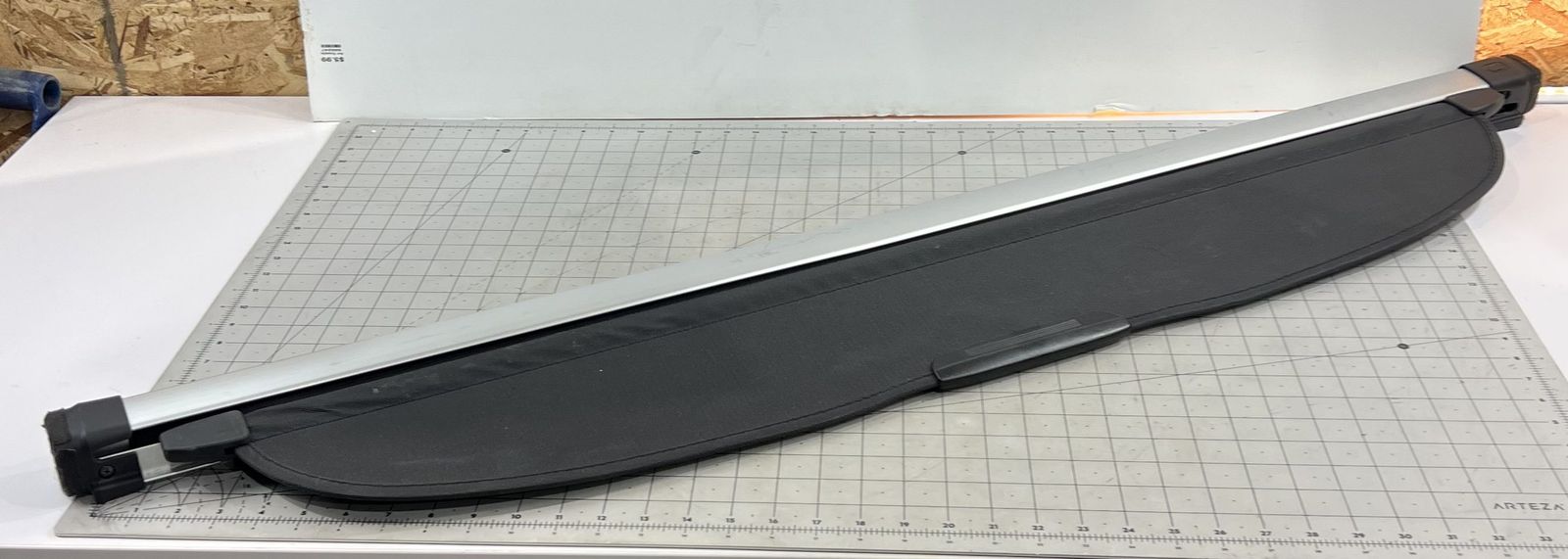 Black Cargo Trunk Cover for Subaru Crosstrek Impreza 2018-23 Rear Retractable