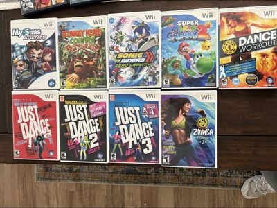 Nintendo Wii game lot excellent condition complete with manuals