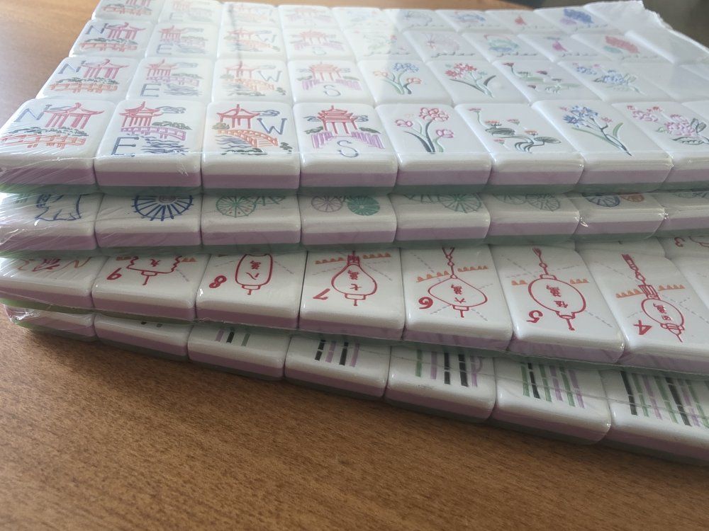 Miss Mahjong: Miss Classic American Tile Set