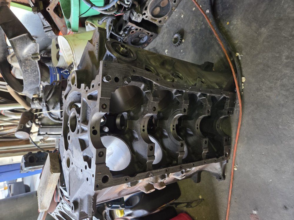 Main image 6