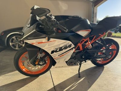 2015 KTM RC390