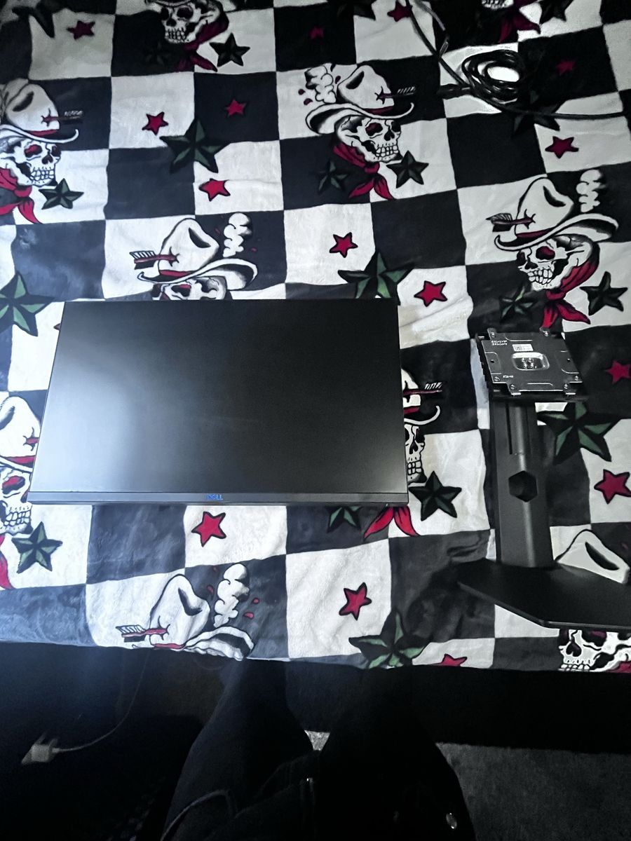 $120 Dell Widescreen Computer Monitor with Stand and Power Cable