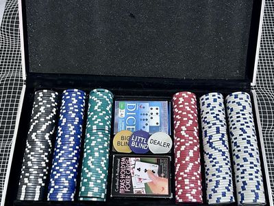 Cardinal's Professional Texas Hold'em Poker Chip Set with Aluminum Case - Complete Set
