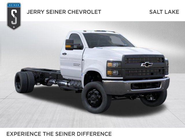 2026 Chevrolet Silverado 6500HD 